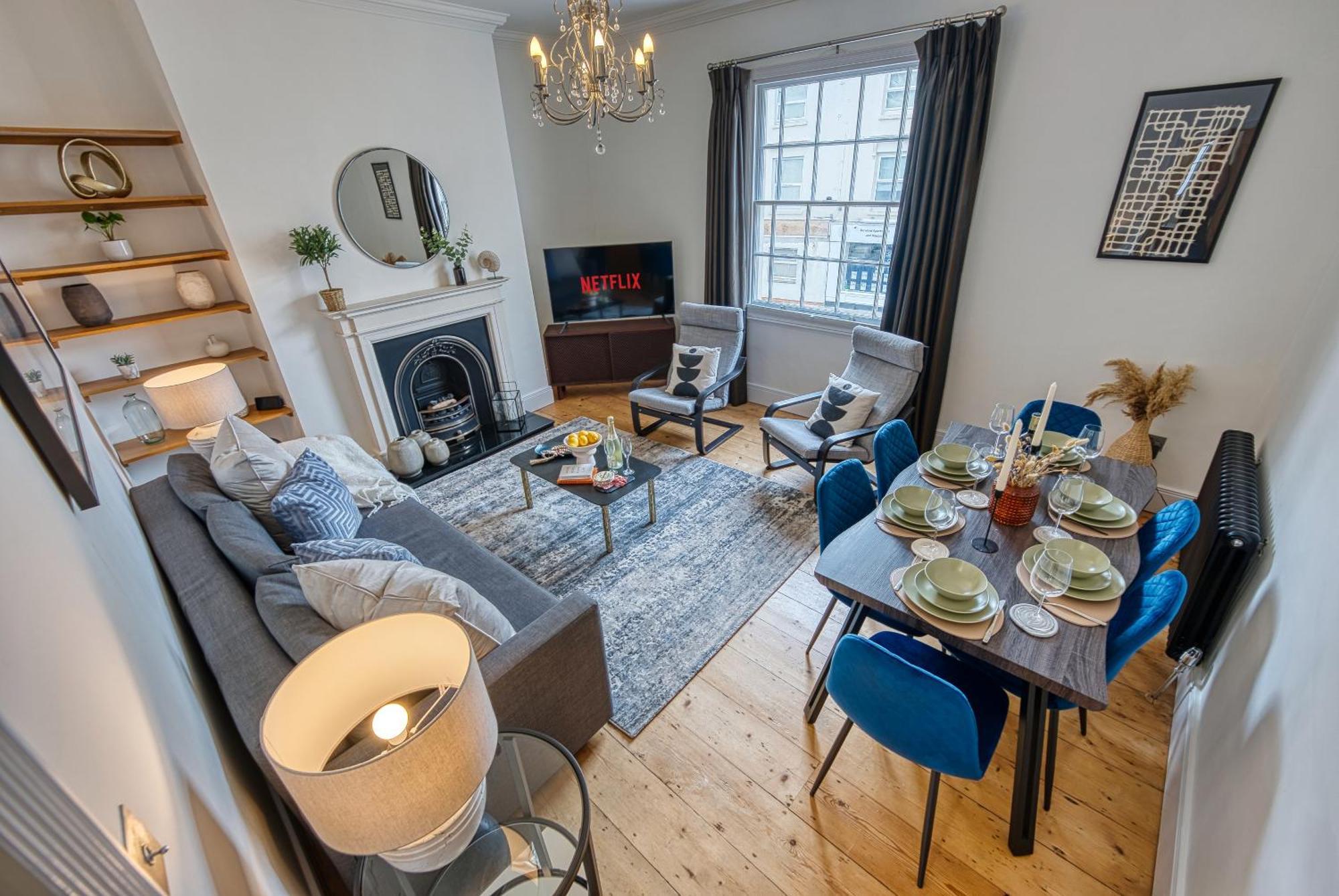 2-Bedroom Stunning, Chic, Modern & Spacious Apartment, Near Ocean Village, Central Southampton - Plenty Of Parking - By Blue Puffin Stays เซาธ์แธมป์ตัน ภายนอก รูปภาพ