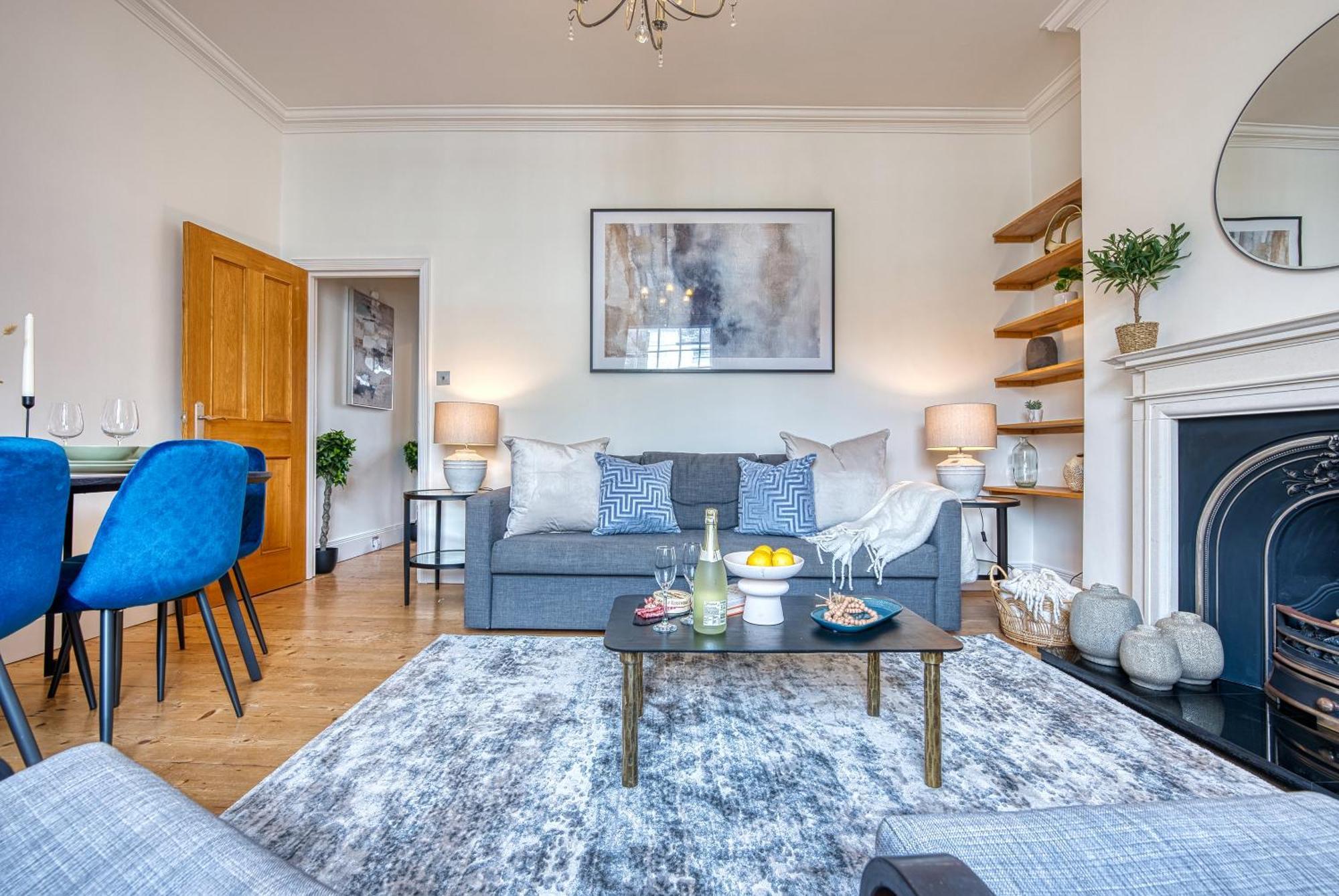 2-Bedroom Stunning, Chic, Modern & Spacious Apartment, Near Ocean Village, Central Southampton - Plenty Of Parking - By Blue Puffin Stays เซาธ์แธมป์ตัน ภายนอก รูปภาพ
